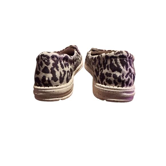 Hey Dude Animal print loafer style 9 Western ranch barn life - Picture 2 of 5